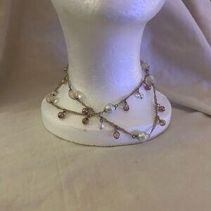 Chic Beaded Necklace with Pearls.